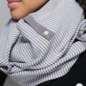 NWOT | Lululemon Vinyasa Striped Scarf | Gray + White Stripe | O/S